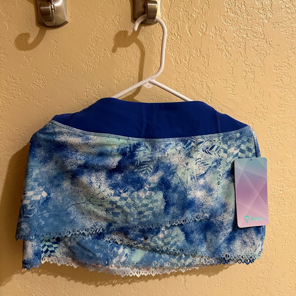 Lululemon Ivivva.
